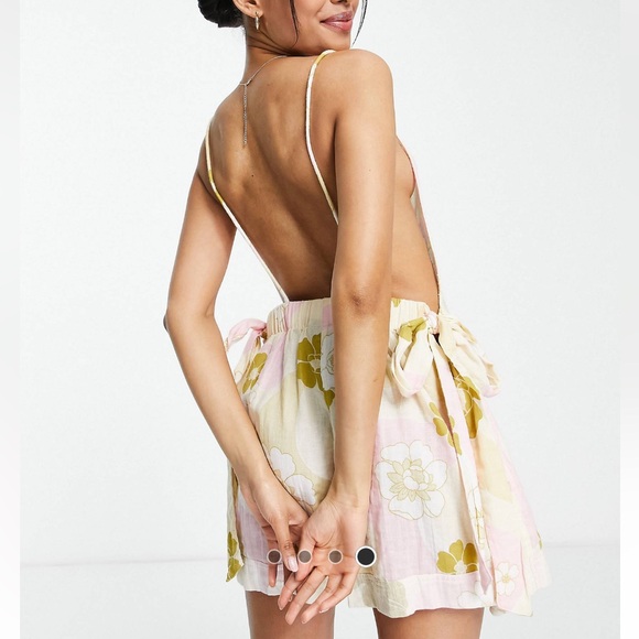 Linen Romper - Picture 2 of 7